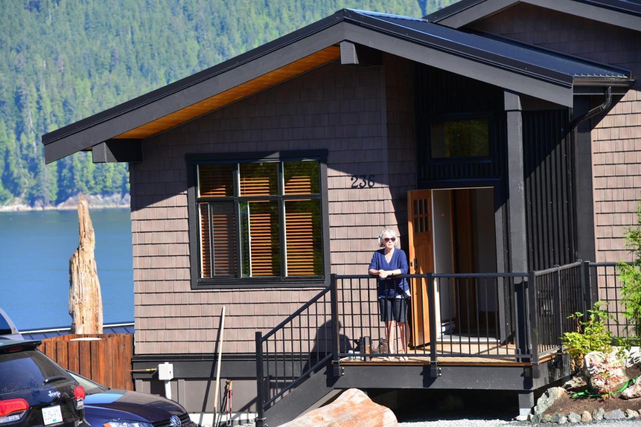 Villa Bjorn Holm Port Renfrew Exterior foto