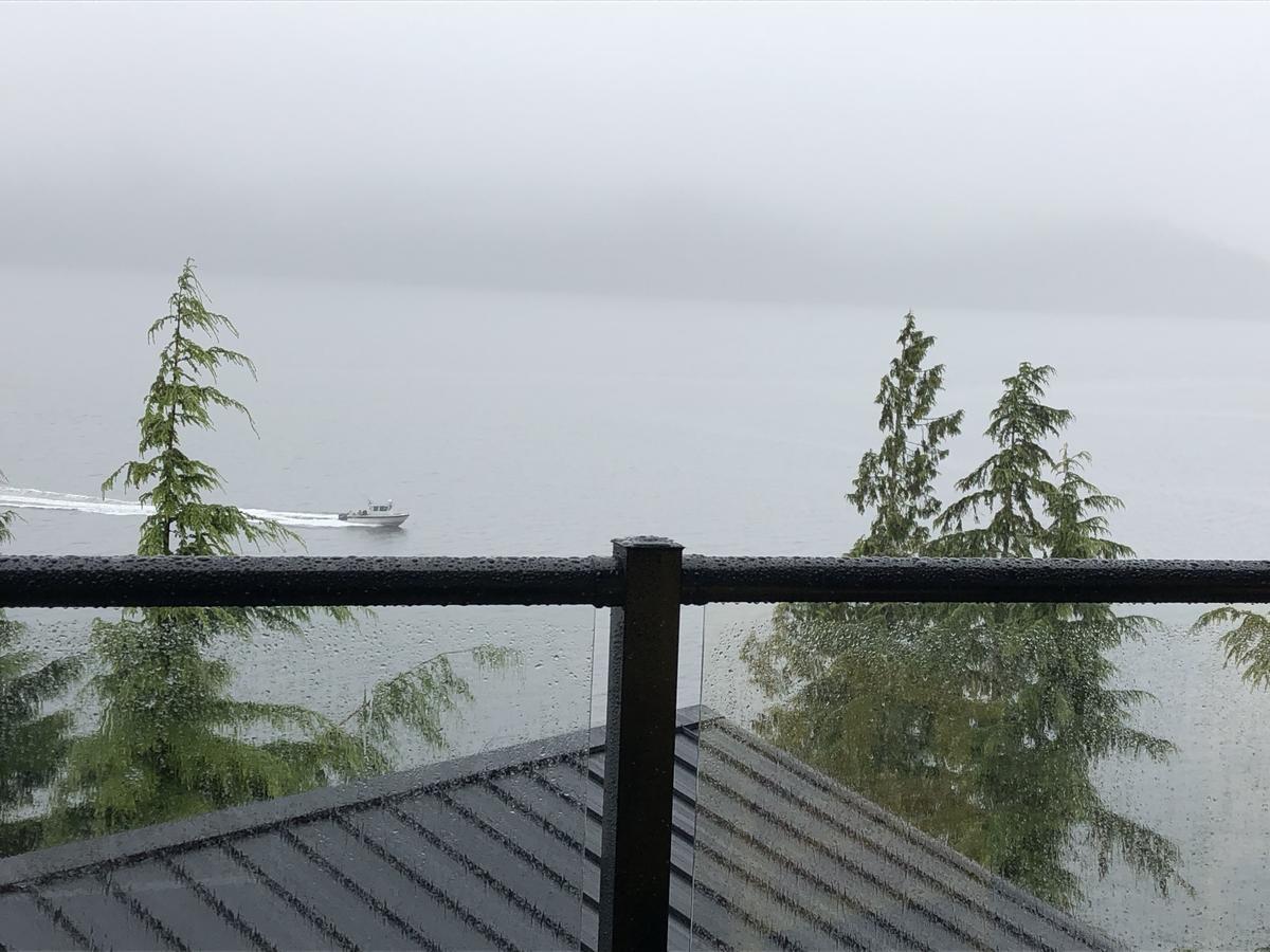 Villa Bjorn Holm Port Renfrew Exterior foto
